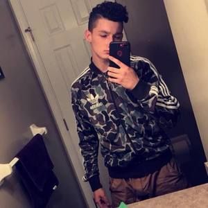 Meet your Posher, Evan